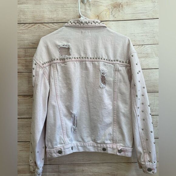 POL DISTRESSED AND STUDDED JEAN JACKET IN PINK - Picture 14 of 14